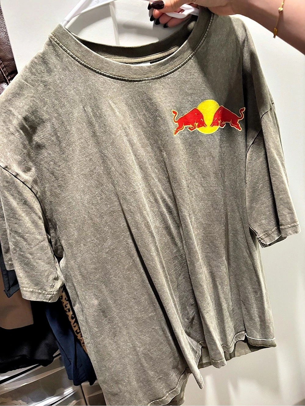 Red Bull Racing Oracle Red Bull Racing Formula 1 Graphic Tee Graphic Tee in Gray